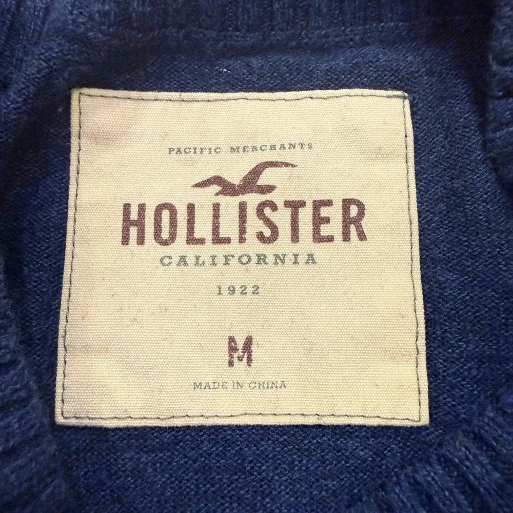 Hollister blue medium